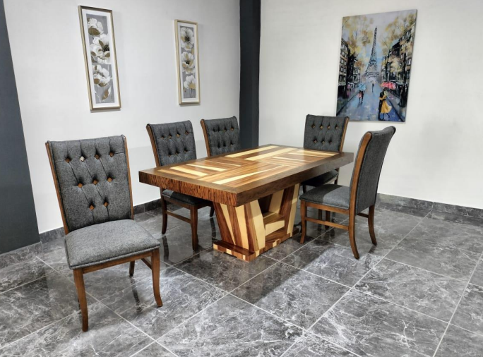 MESA MONTANA DE 6, CHAPA ENCINO Y PAROTA SALVAJE