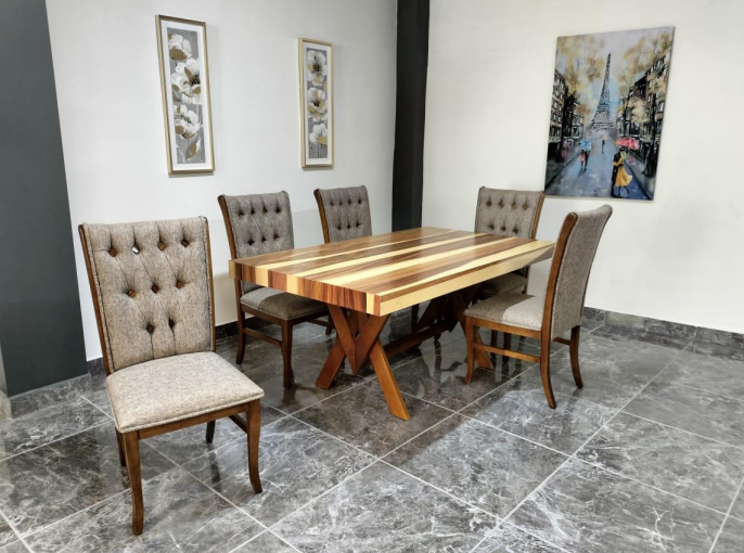 MESA MONTERREY DE 6, CHAPA PAROTA SALVAJE