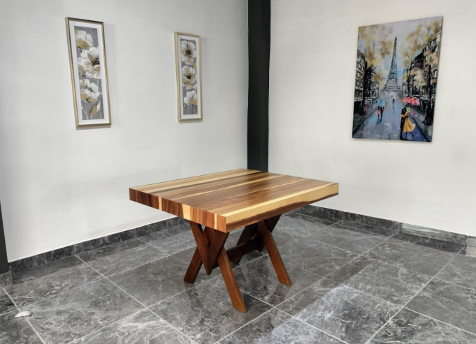 MESA MONTERREY DE 4, CHAPA PAROTA SALVAJE