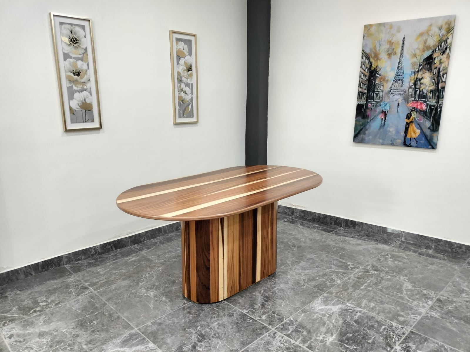 MESA LUXOR DE 6, CHAPA DE PAROTA SALVAJE