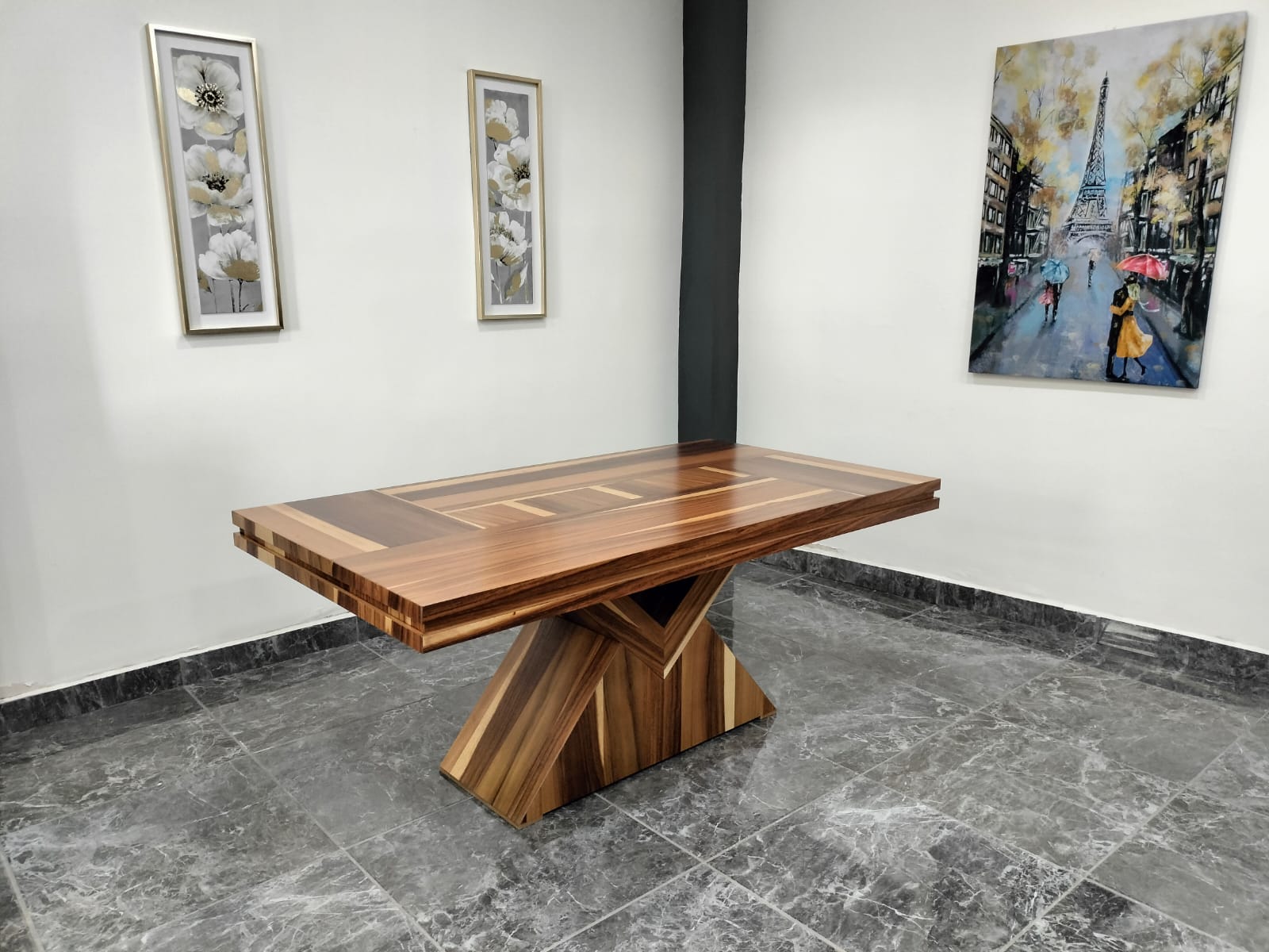 MESA EMILI DE 6, CHAPA DE PAROTA SALVAJE